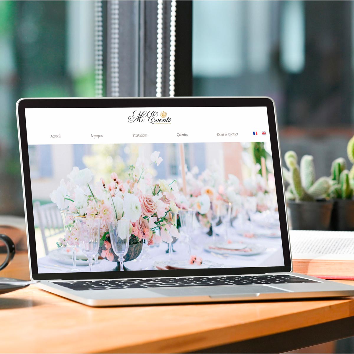 Site web bilingue carte de visite pour Mi’events wedding planner & designer